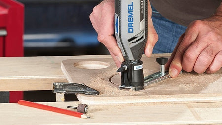 Dremel 678-02 Circle Cutter & Straight Edge Guide