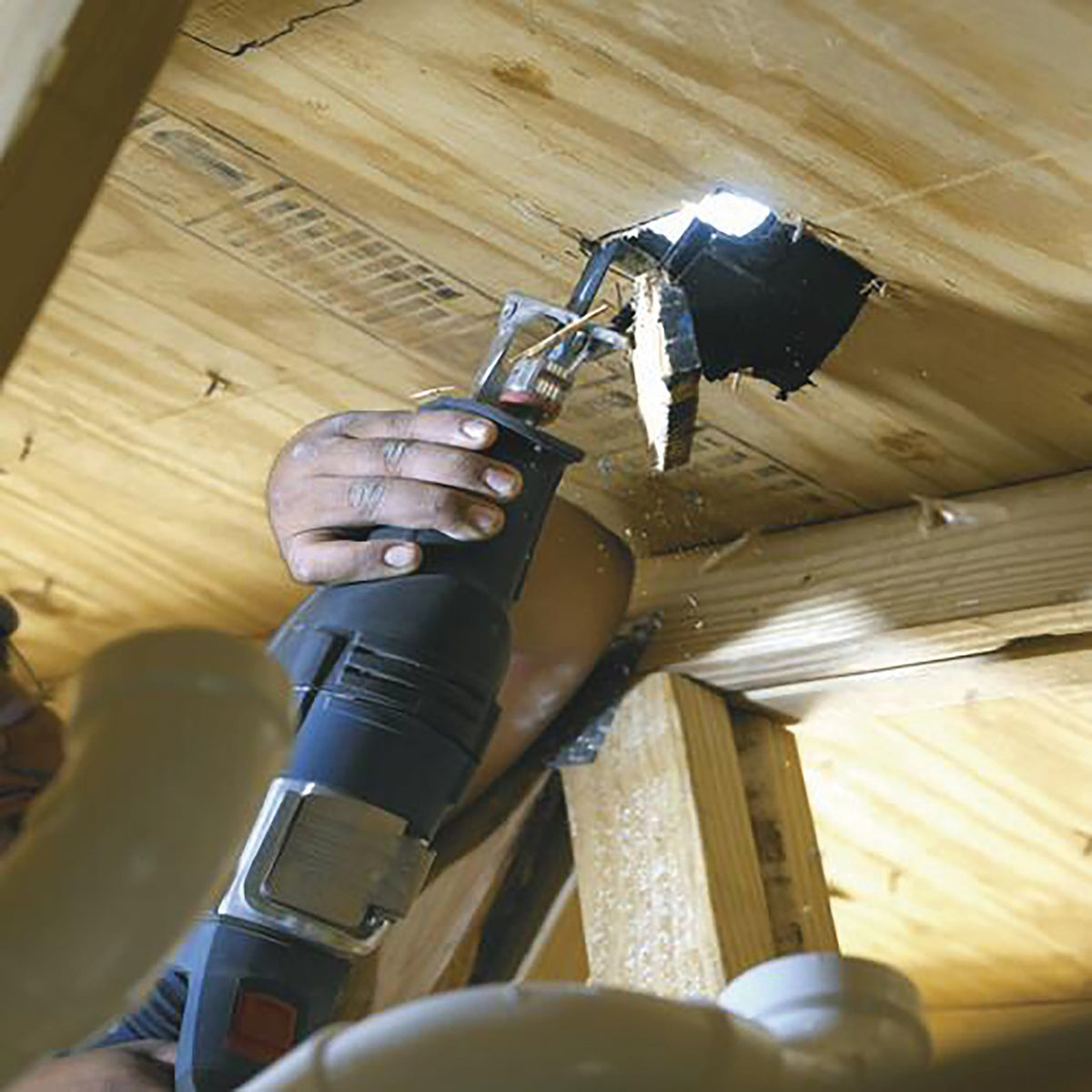 Bosch RS428 1-1/8 In. Vibration Control D-Handle Reciprocating Saw