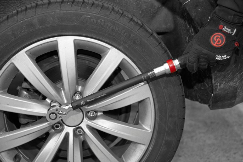 Chicago Pneumatic CP8917 1/2" Torque Wrench - 30-250 Ft-lbs – view 2